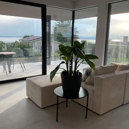 Bellavista 37 *